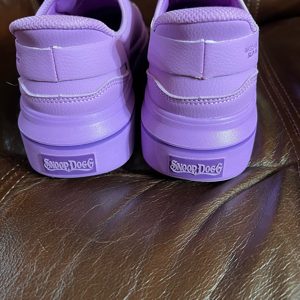 Skechers x Snoop Dogg Women's Lavender Sneakers - Picture 3 of 7